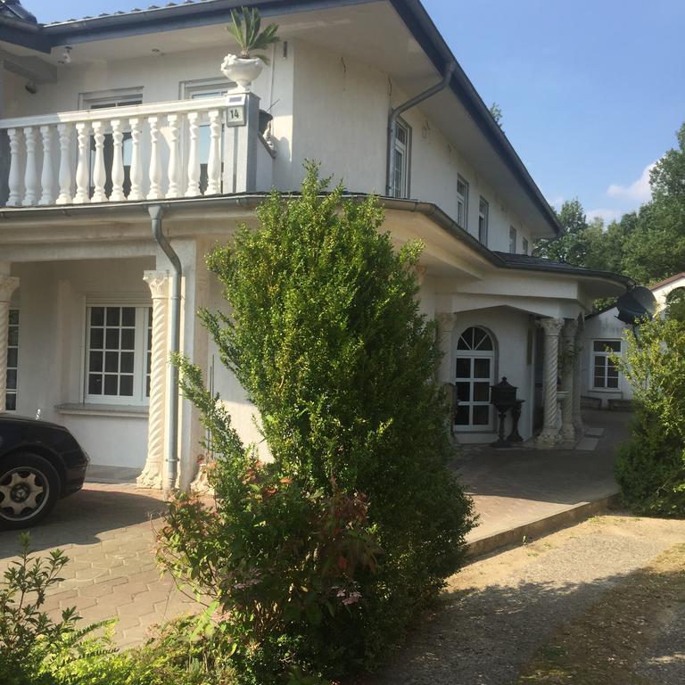 Villa In Walsrode Εξωτερικό φωτογραφία